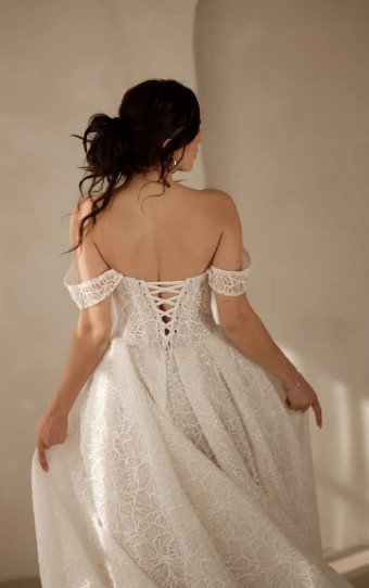 Martina Liana 1781 Customizable (time permitting) #1 thumbnail